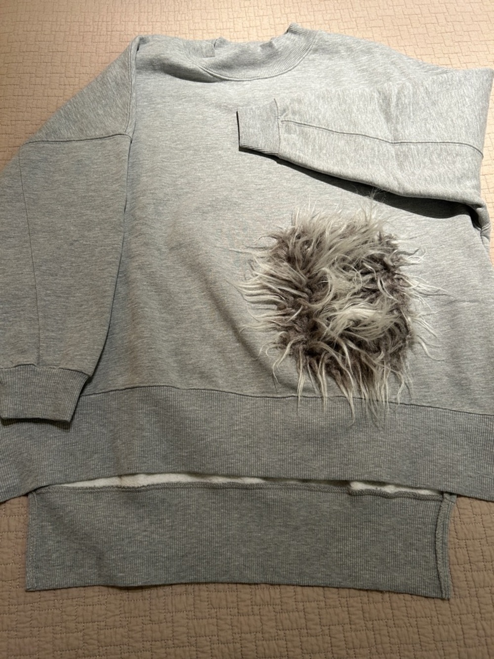 ZARA Women’s Gray Sweathirt with Faux Fur Accent Pocket